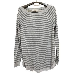 LOFT Sweater Women Size M Gray Striped Lightweight Minimalist Tunic Preppy
